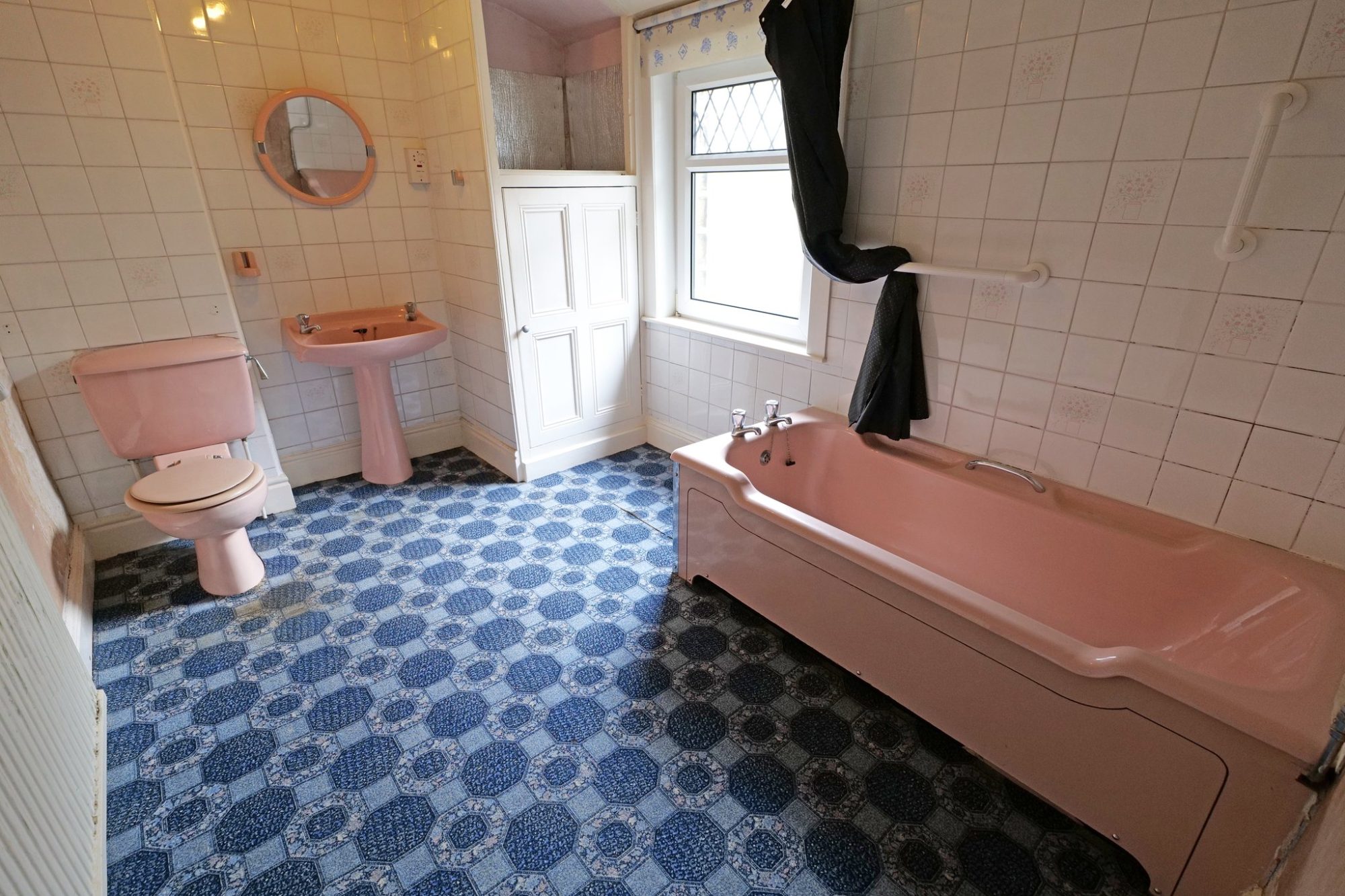 Skipton Road, Earby • Sally Harrison